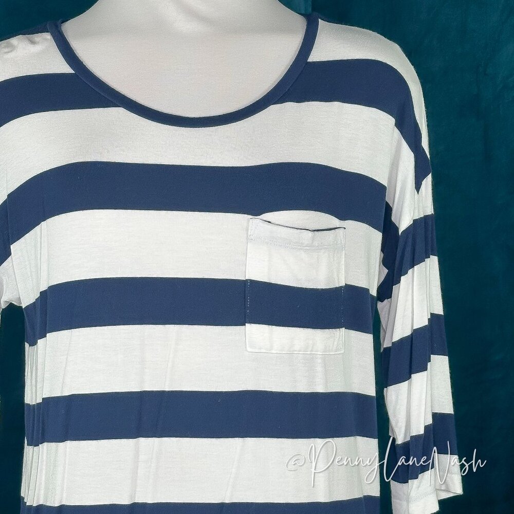 Banana Republic Striped Relaxed Pocket Tee XS Navy/White - Picture 2 of 10